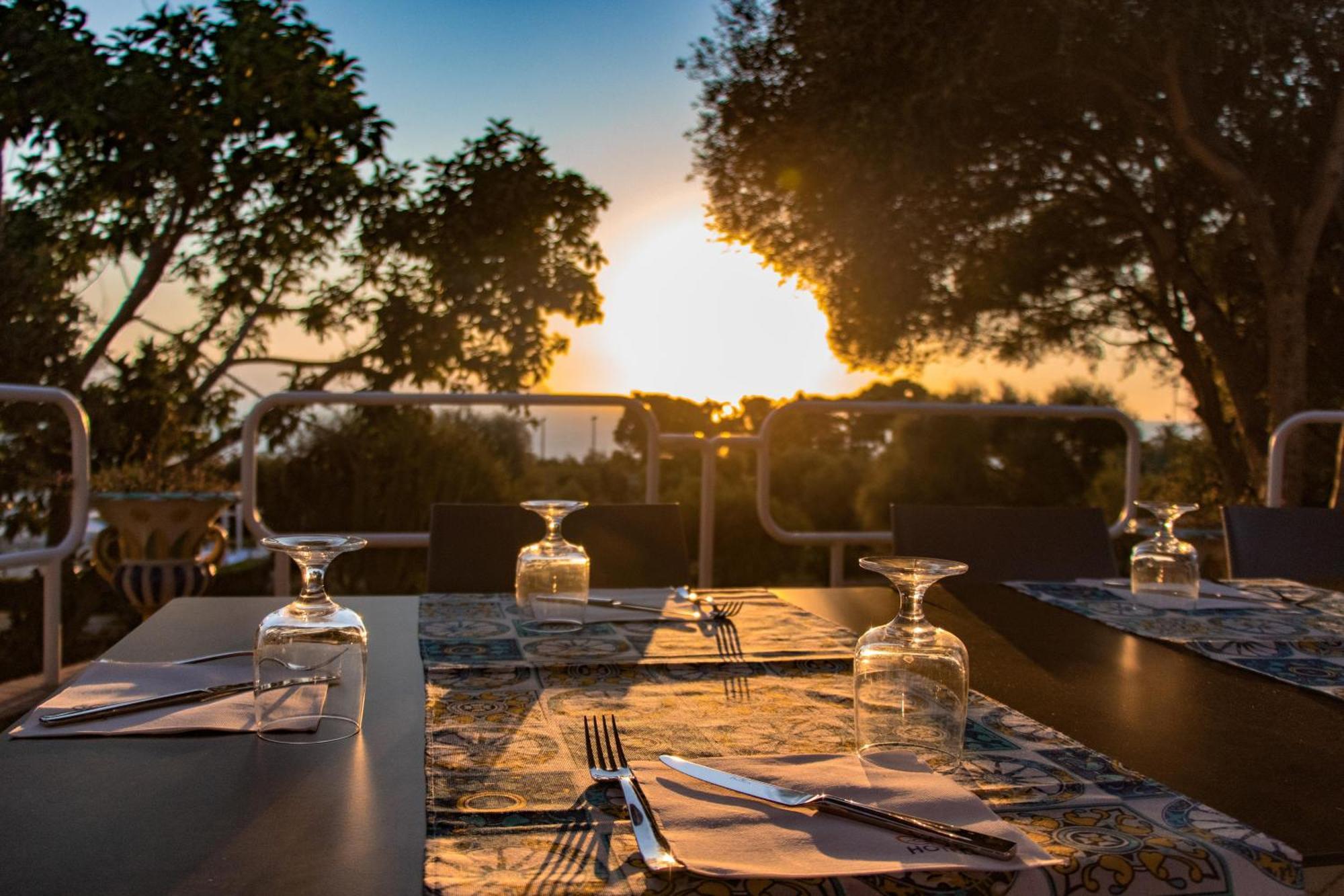Cdshotels Terrasini - Citta Del Mare Zewnętrze zdjęcie